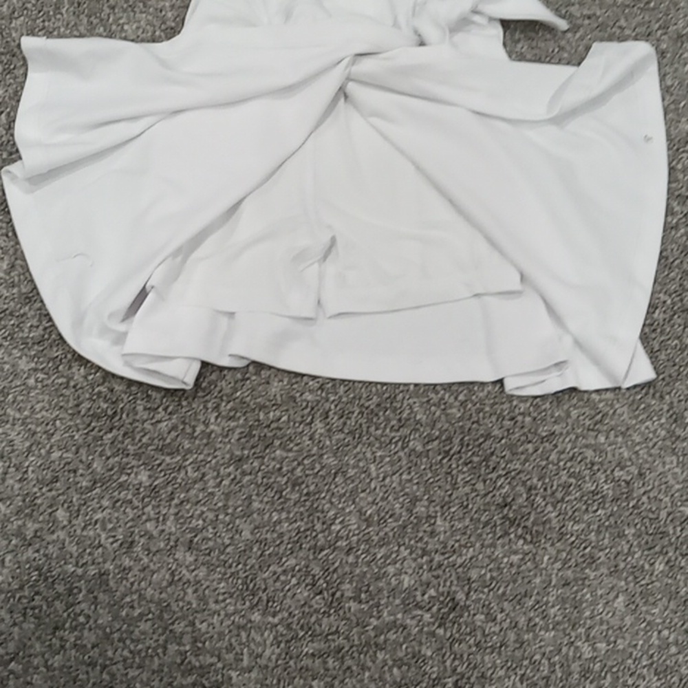 Habitual Girls White Romper With Front Tie Detail & Spaghetti Straps Size 14 NWT - Picture 2 of 3